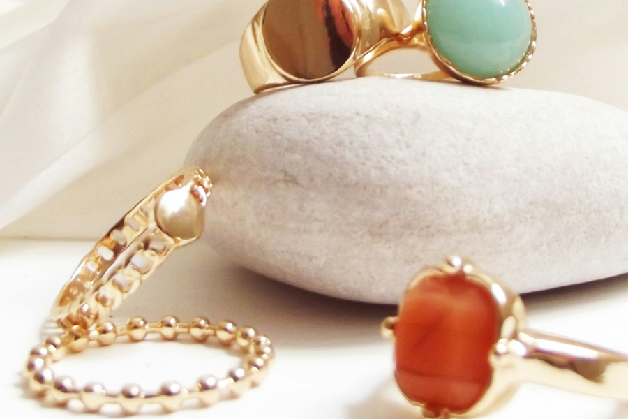 Best Ways to Wear Gold and Silver Together